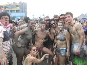 576040_10151910103675533_522225362_n