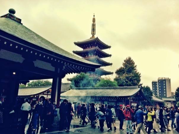 558803_10102721212081007_213697758_n