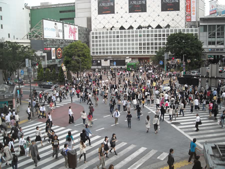 shibuya-crossing-people