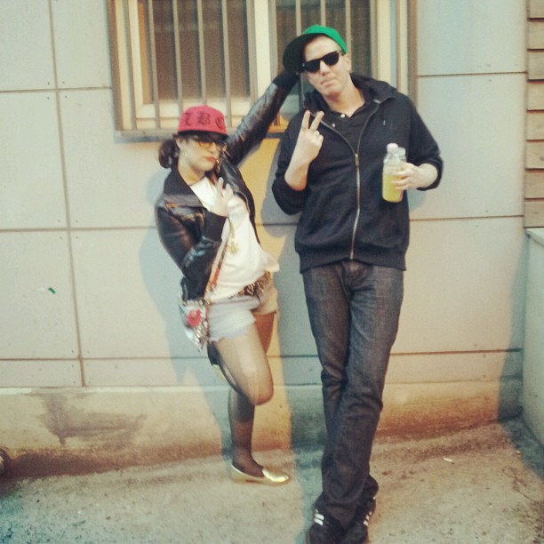 190553_10102412095408297_981145888_n